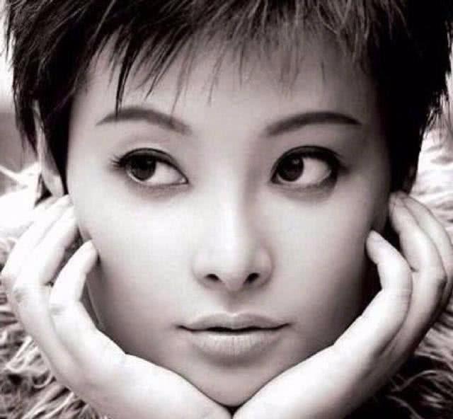 爆料娱乐圈小鬼是谁啊,揭秘神秘人物的真实身份 第1张 爆料娱乐圈小鬼是谁啊,揭秘神秘人物的真实身份 第1张