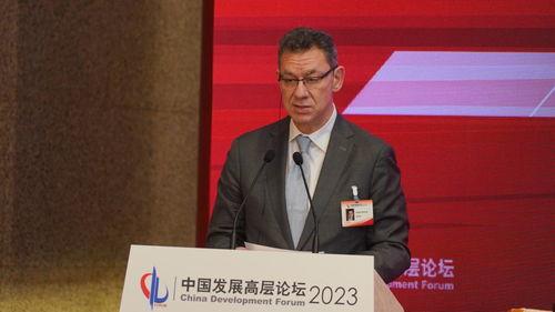 辉瑞副总裁爆料新闻视频,揭秘疫苗研发与市场推广内幕